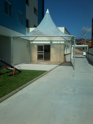 TENDA CHAPEU DE BRUXA 5X5MTS TRANSPARENTE 