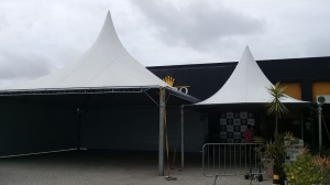 Tenda ChapÃ©u de Bruxa 10x10