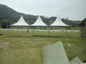 TENDA CHAPÉU DE BRUXA 5X5MTS BRANCA